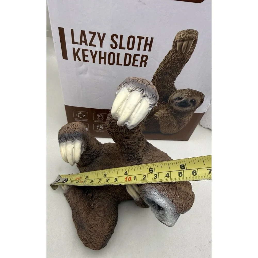 Magnetic Key Holder, Cute Magnetic Lazy Sloth Statue Keychain Securely Keep Keys